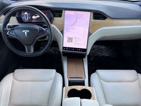 Used 2020 Tesla Model S Long Range image 12