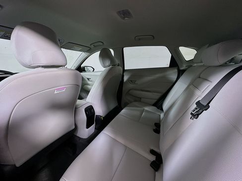 Used 2025 Hyundai Kona SEL image 13