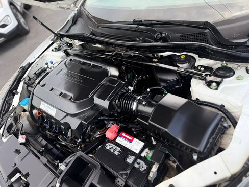 Used 2013 Honda Accord EX-L image 9