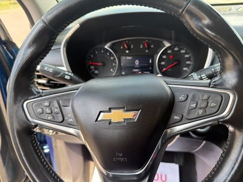 Used 2021 Chevrolet Equinox LT FWD image 21