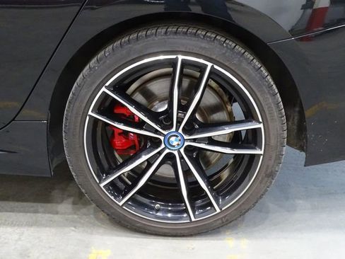Used 2023 BMW 330e xDrive w/ M Sport Package AWD/4WD image 50
