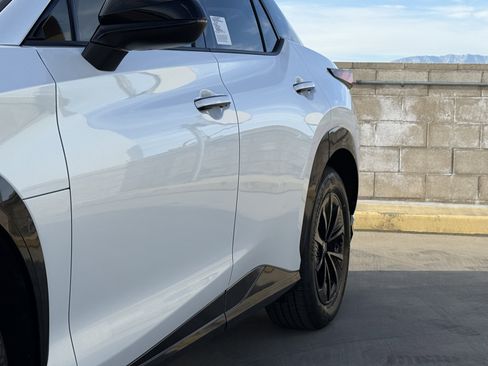 New 2026 Lexus RZ 350e 2WD image 8