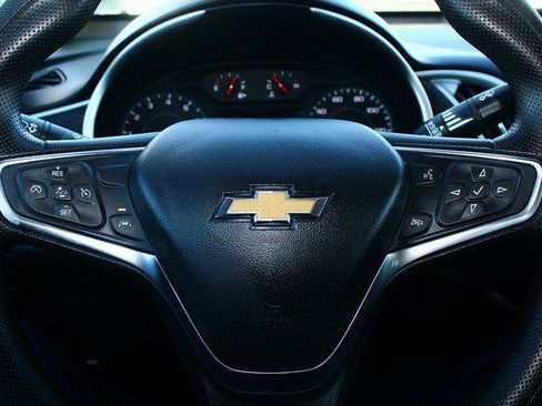 Used 2024 Chevrolet Malibu LS image 11