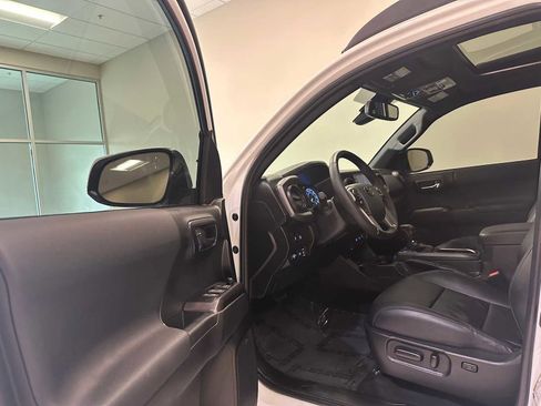 Certified 2023 Toyota Tacoma TRD Pro AWD/4WD image 22