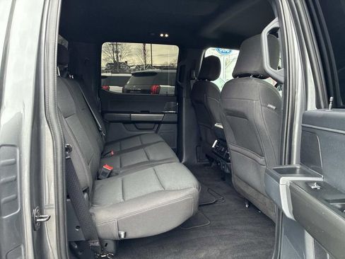 Certified 2022 Ford F150 XLT w/ Equipment Group 302A High image 10