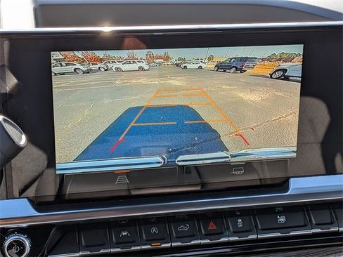 New 2026 GMC Sierra 1500 Elevation image 23