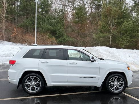 Used 2020 Jeep Grand Cherokee Overland image 6