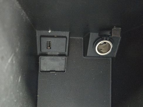 Used 2014 Nissan Rogue S w/ Convenience Package image 25