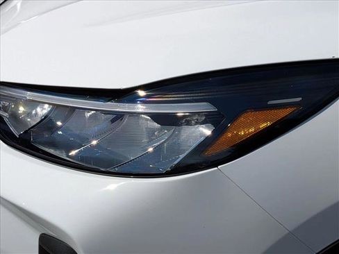 Used 2025 Ford Escape Active image 9