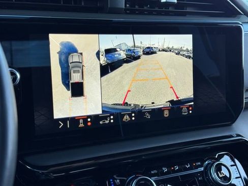 Used 2024 GMC Sierra 1500 AT4X image 36