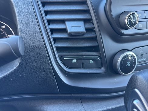 Used 2023 Ford Transit 250 Low Roof AWD w/ Exterior Upgrade Package image 26