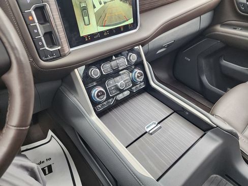 Certified 2023 GMC Yukon Denali w/ Denali Reserve Package image 52