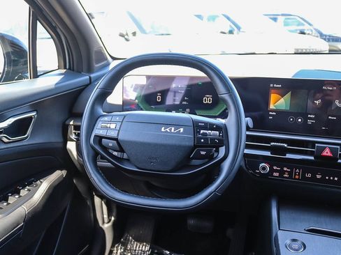 Certified 2026 Kia Sportage X-Line AWD/4WD image 15