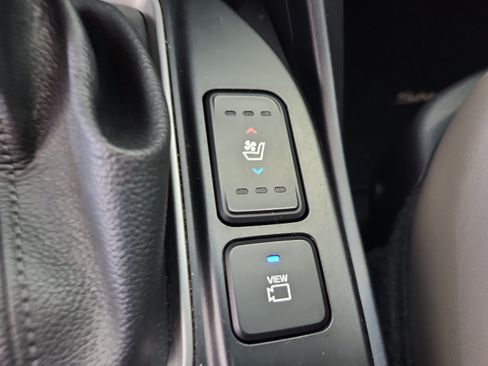 Used 2017 Hyundai Santa Fe Sport FWD image 27