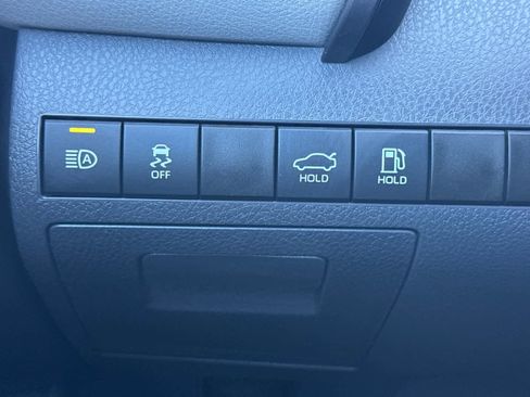 Used 2023 Toyota Camry SE image 29