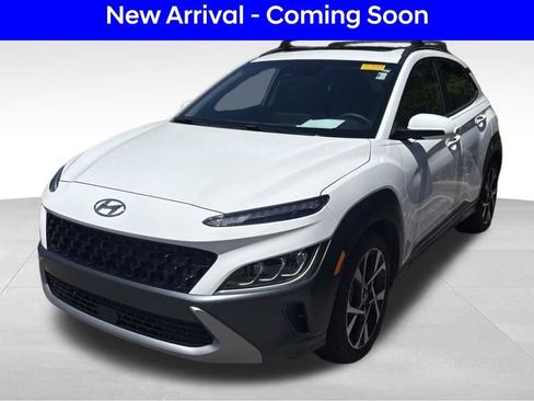 Used 2023 Hyundai Kona Limited AWD/4WD image 2