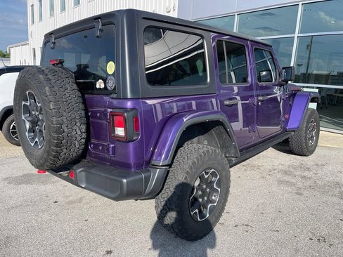 Used 2023 Jeep Wrangler Unlimited Rubicon w/ Cold Weather Group AWD/4WD image 3