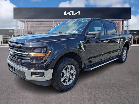 Used 2025 Ford F150 XLT w/ Equipment Group 301A Standard AWD/4WD image 3