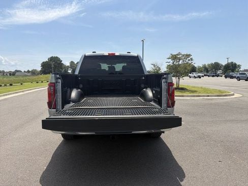 Used 2025 Ford F150 XLT w/ Equipment Group 301A Standard RWD image 19