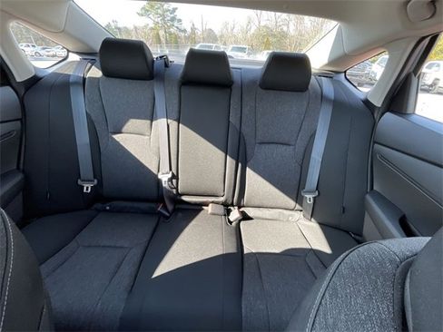 Certified 2025 Honda Accord SE image 17