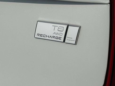 Certified 2023 Volvo XC90 T8 Plus w/ Protection Package Premier AWD/4WD image 11