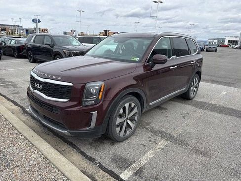 Certified 2022 Kia Telluride S image 1