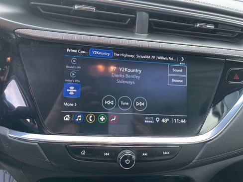 Used 2022 Buick Encore GX Essence w/ Experience Buick Package AWD/4WD image 8