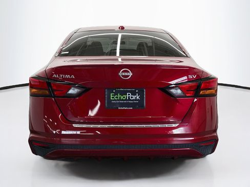 Used 2023 Nissan Altima 2.5 SV FWD image 7