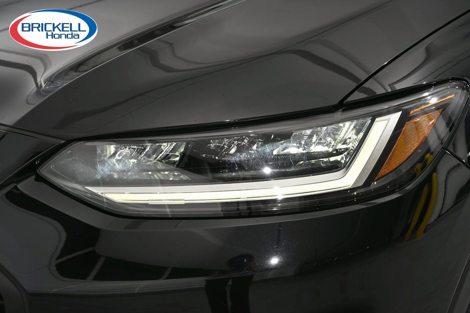 Used 2025 Honda HR-V Sport image 9