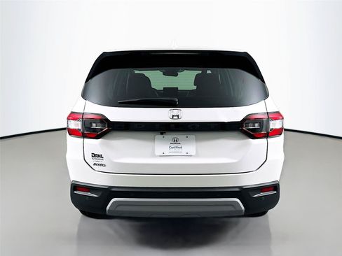 Used 2024 Honda Pilot EX-L image 12