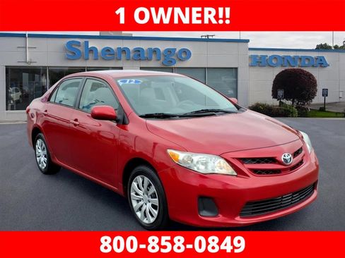 Used 2012 Toyota Corolla LE FWD image 1