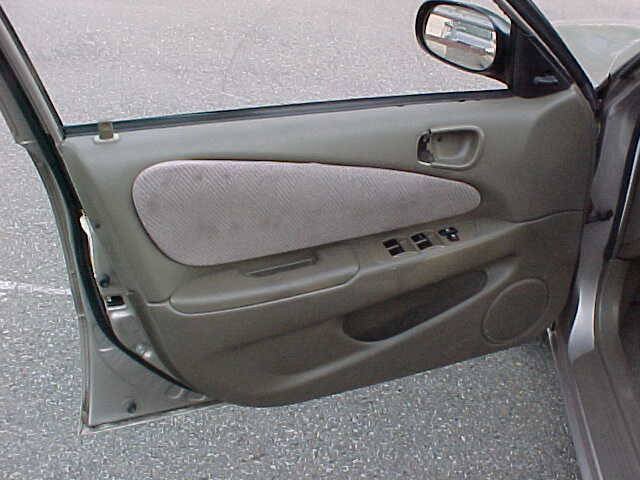 Used 1999 Chevrolet Prizm w/ Preferred Equipment Group 3 FWD image 38