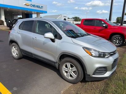 Used 2021 Chevrolet Trax LS w/ Tint and Cruise Package