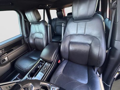 Used 2019 Land Rover Range Rover HSE AWD/4WD image 13