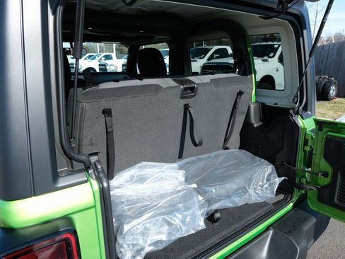 New 2026 Jeep Wrangler Sport AWD/4WD image 29