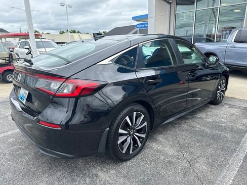 Used 2023 Honda Civic EX-L image 7