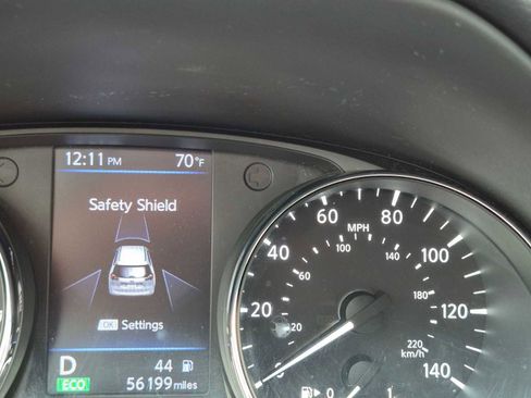 Used 2018 Nissan Rogue S AWD/4WD image 14