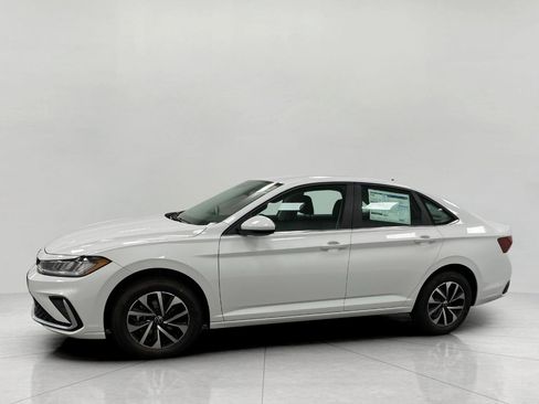 New 2025 Volkswagen Jetta S image 7