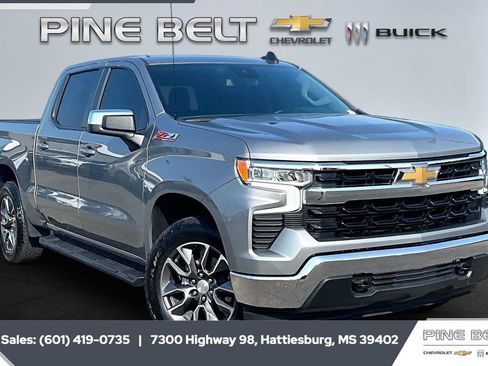 Used 2024 Chevrolet Silverado 1500 LT AWD/4WD image 1