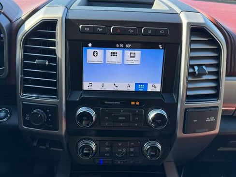 Used 2019 Ford F350 Platinum w/ Platinum Ultimate Package AWD/4WD image 11