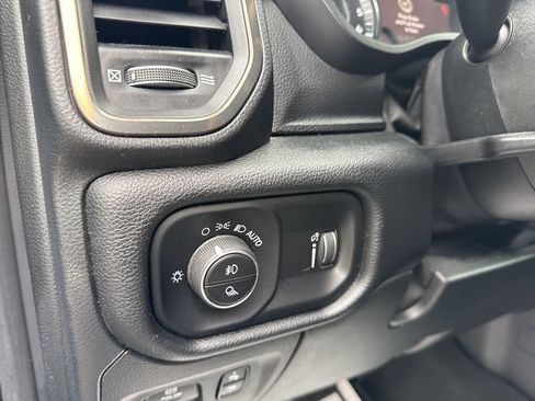 Used 2020 RAM 1500 Sport w/ Leather & Sound Group AWD/4WD image 19