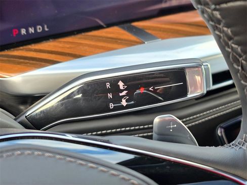 New 2026 Cadillac Escalade ESV Platinum Sport image 31