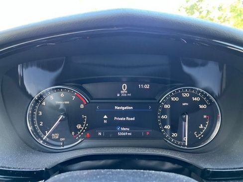 Used 2023 Cadillac XT6 Premium Luxury image 11