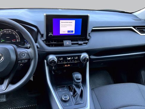 Certified 2024 Toyota RAV4 LE AWD/4WD image 7