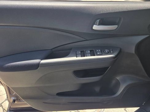 Used 2016 Honda CR-V SE image 31