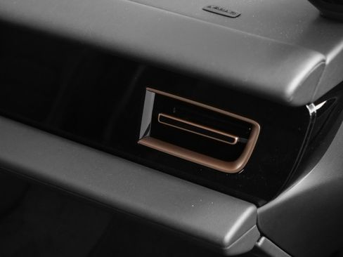 New 2025 Porsche Taycan 4S image 28