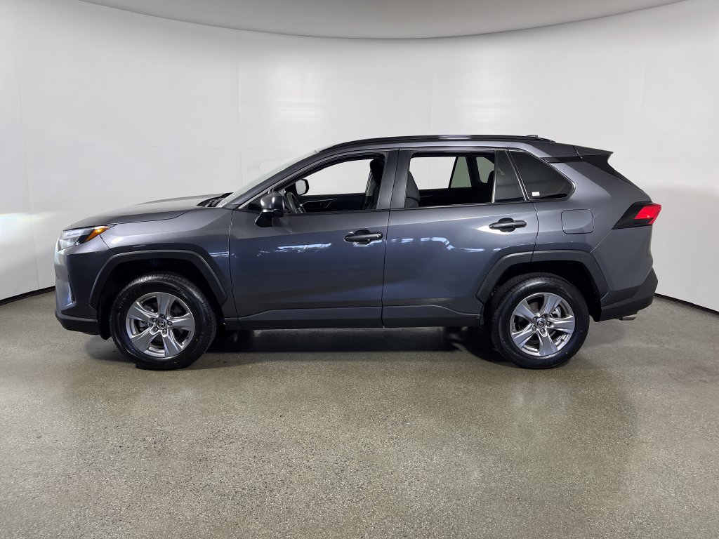 Certified 2025 Toyota RAV4 LE AWD/4WD image 6