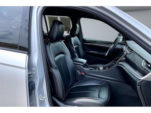 Used 2024 Jeep Grand Cherokee Limited 4xe AWD/4WD image 50