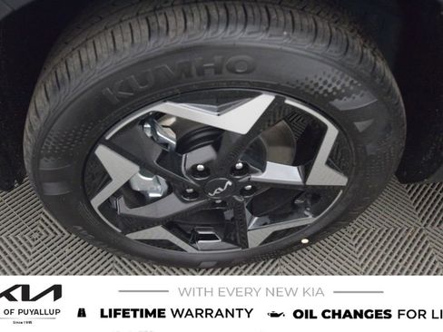 New 2026 Kia Seltos S image 21