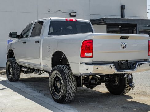 Used 2016 RAM 2500 Tradesman w/ Chrome Appearance Group AWD/4WD image 12